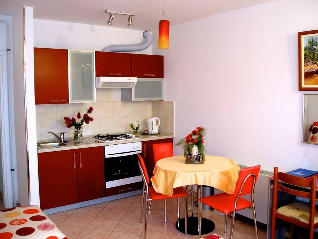 Vila Smirna Sveti Filip i Jakov Exterior foto